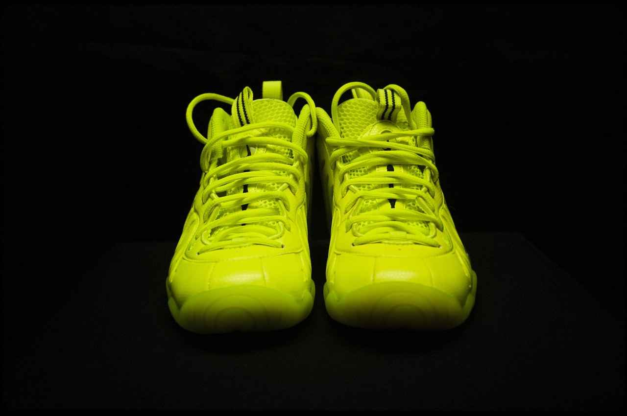 2002r New Balance: Where Performance Meets Style 2002r New Balance: Where Performance Meets Style