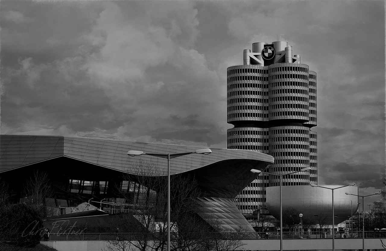 Location and Design of the HQ