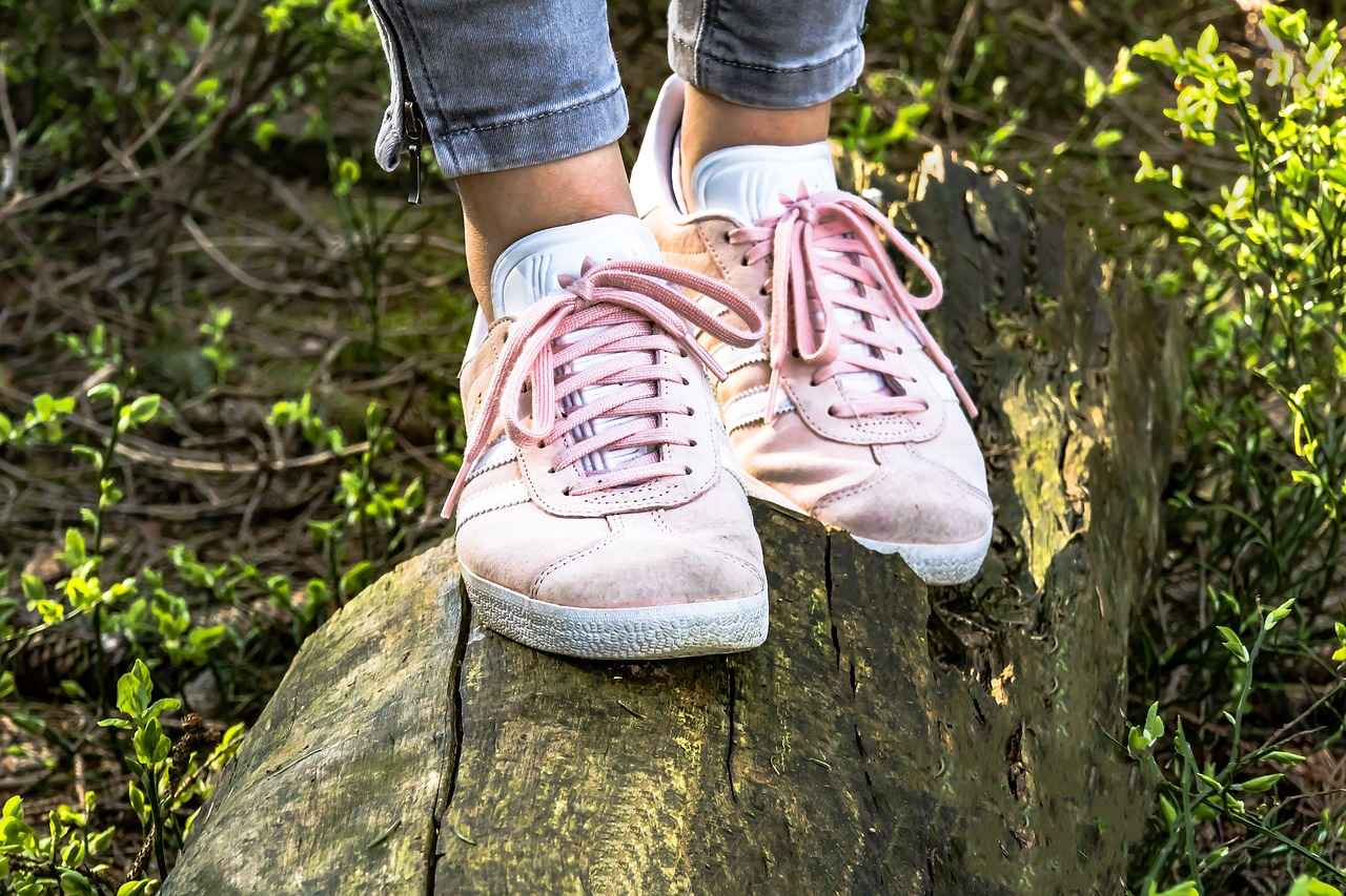 Why Choose New Balance Walking Shoes?