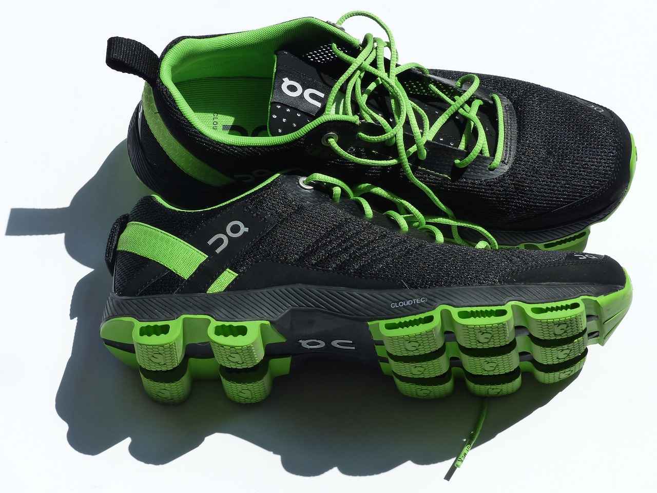 Comfort and Performance in New Balance Classics