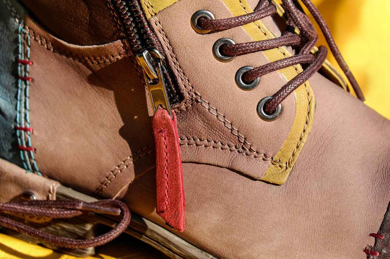 What Are the Key Features of New Balance Tennis Shoes?