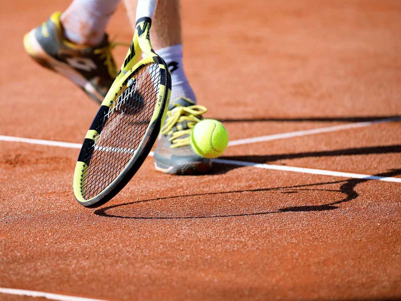 What Are the Best New Balance Tennis Shoe Models for 2023?